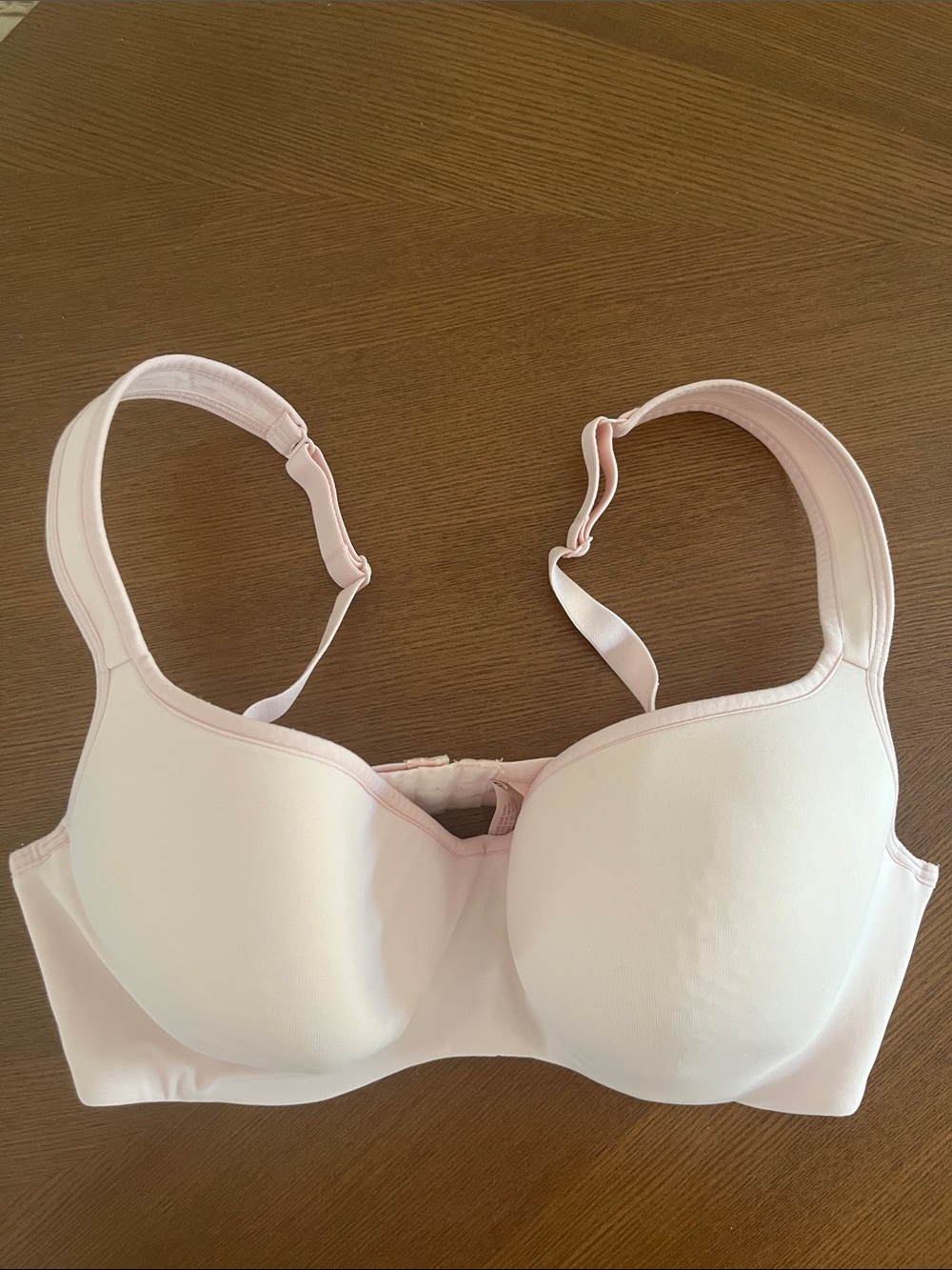 Cacique Soft Light Pink Bra with Underwire Lightly Padded Size 38C - Picture 2 of 6